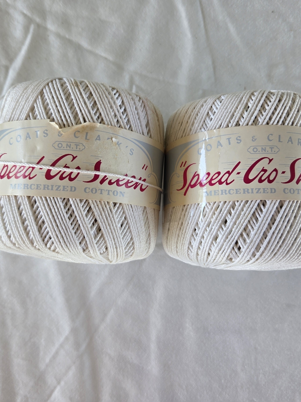 NEW Speed Cro Sheen Vintage 2 Spools of Yarn 100 Yards in White